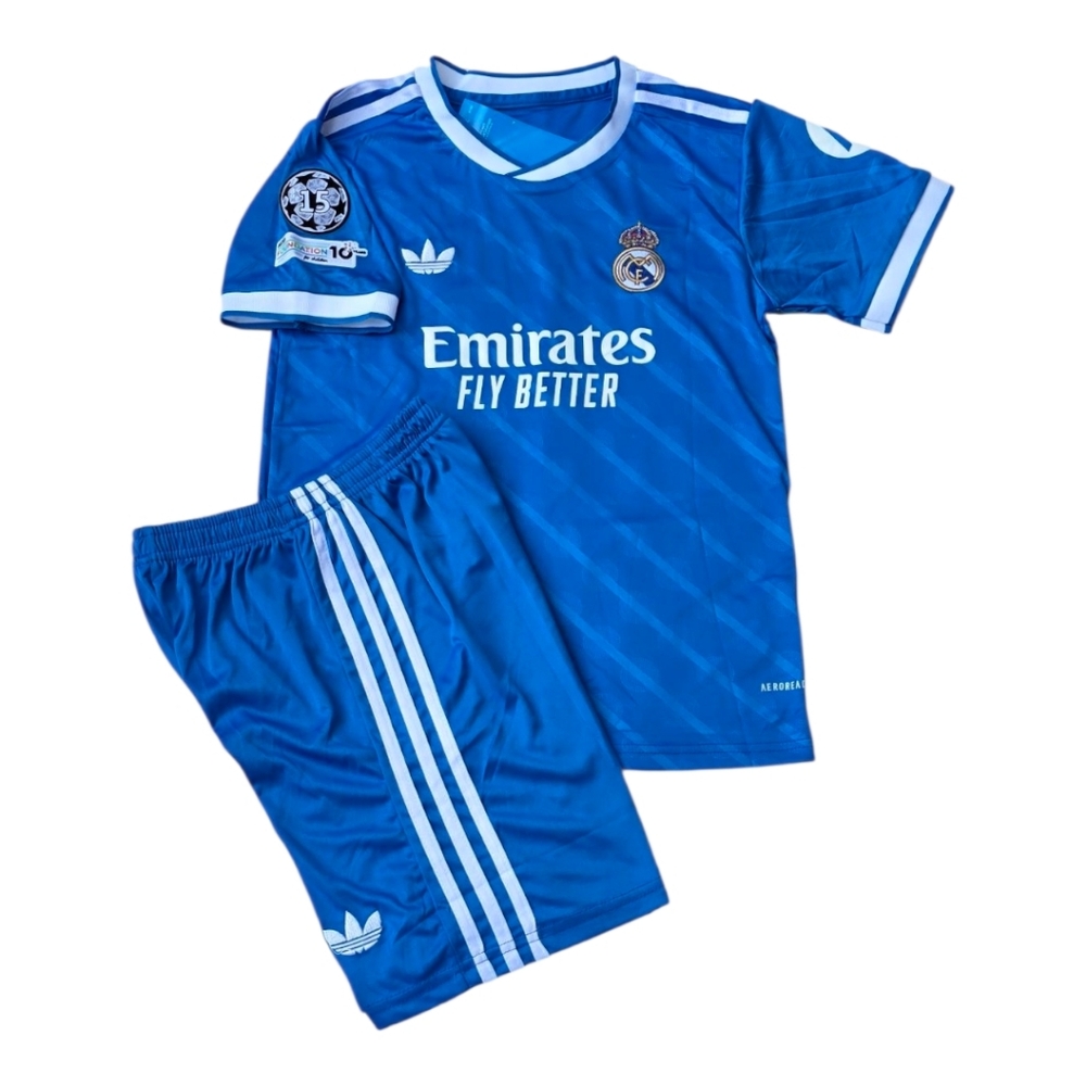 Kylian Mbappé Real Madrid 25/26 Set for Kids - Picture 2 of 5